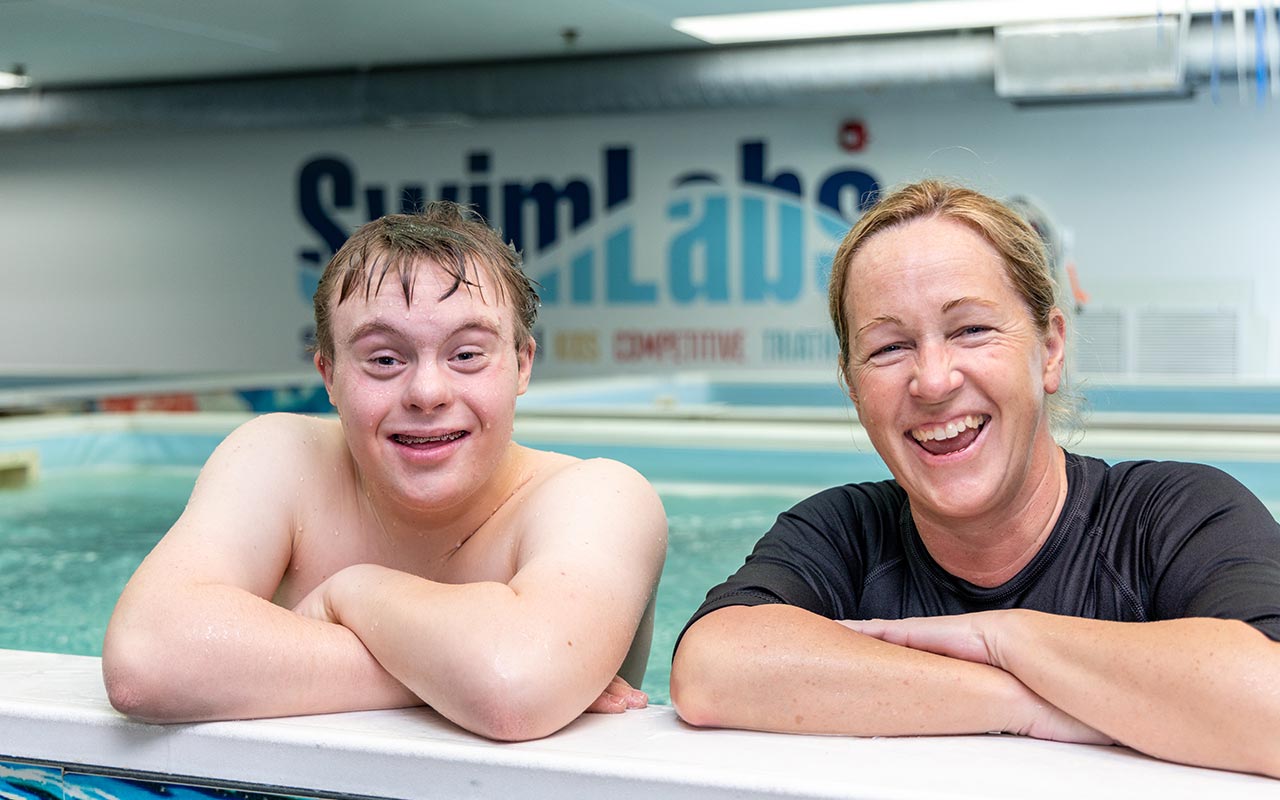 Adaptive Swimmers